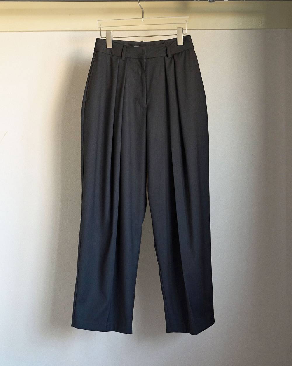 Hightwist Cocoon Pants Hightwist Cocoon Pants,ハイウエスト コクーン パンツ,62620716,ボトム,パンツ,コクーン,ワイドパンツ,ànuke,アンヌーク,lifes,ライフズ,26ss,26fall,26aw