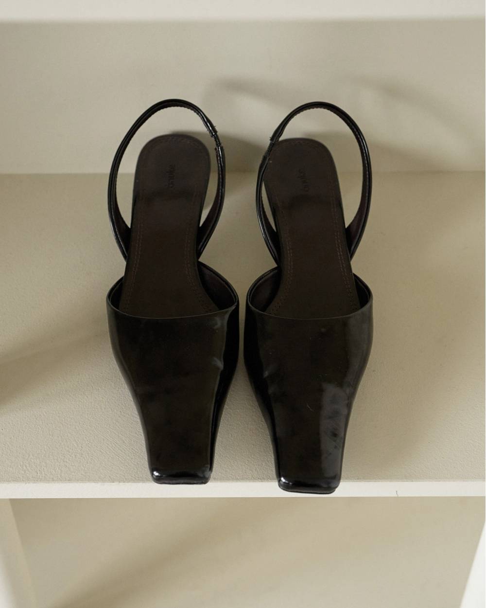 Squaretoe Enamel Pumps Squaretoe Enamel Pumps,スクエアトゥ エナメル パンプス,62621017,パンプス,シューズ,靴,ヒールパンプス,ànuke,アンヌーク,lifes,ライフズ,26ss,26fall,26aw